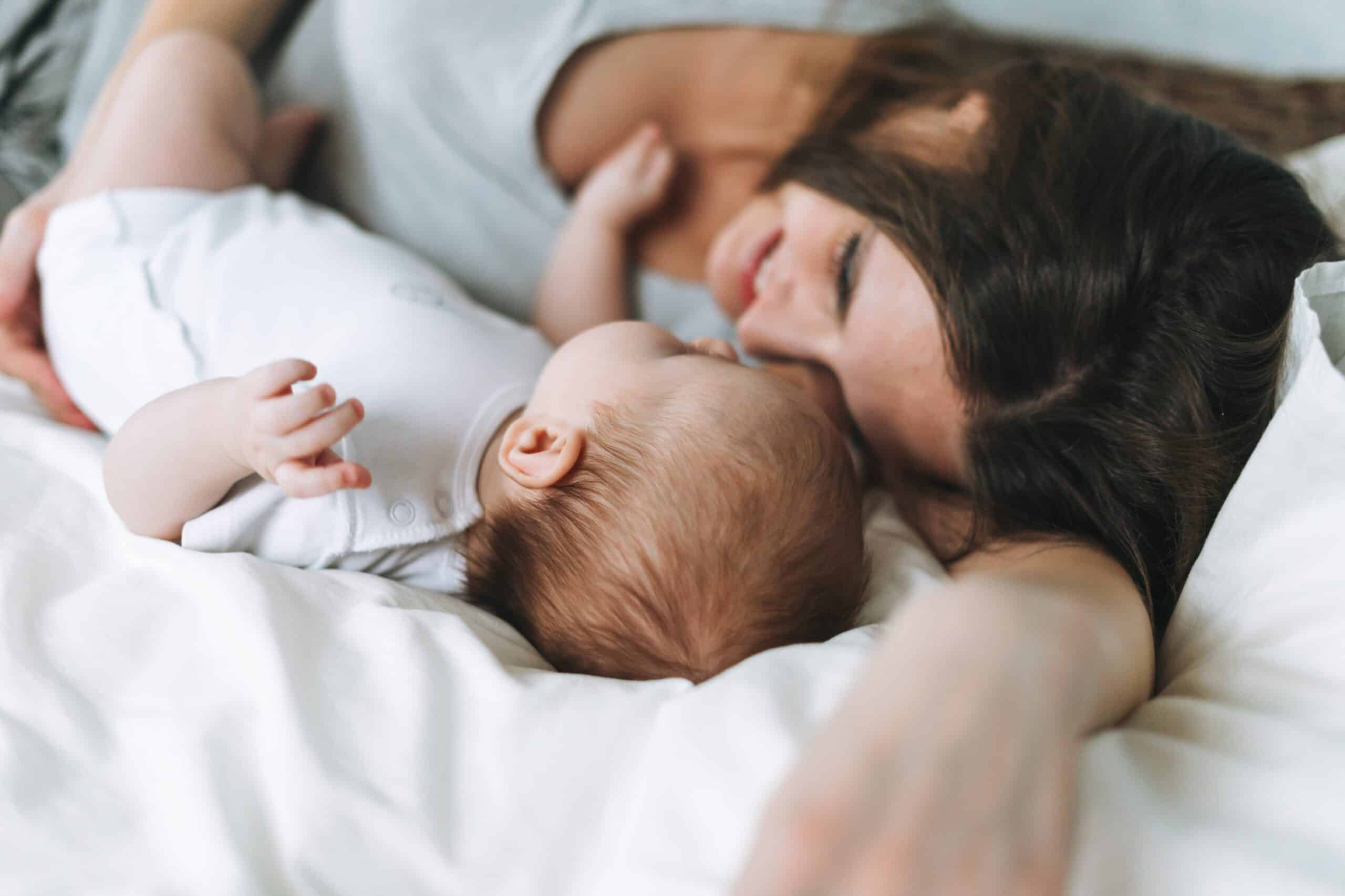 Skincare for New Moms: The Importance of Self-Care After Birth